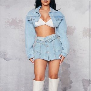 Petite Light Blue Wash Distressed Super Cropped Denim Jacket